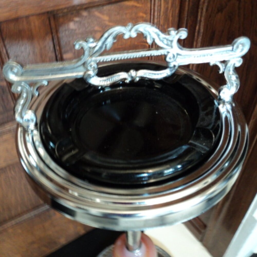 antique floor standing chrome ashtray - Picture 3 of 6
